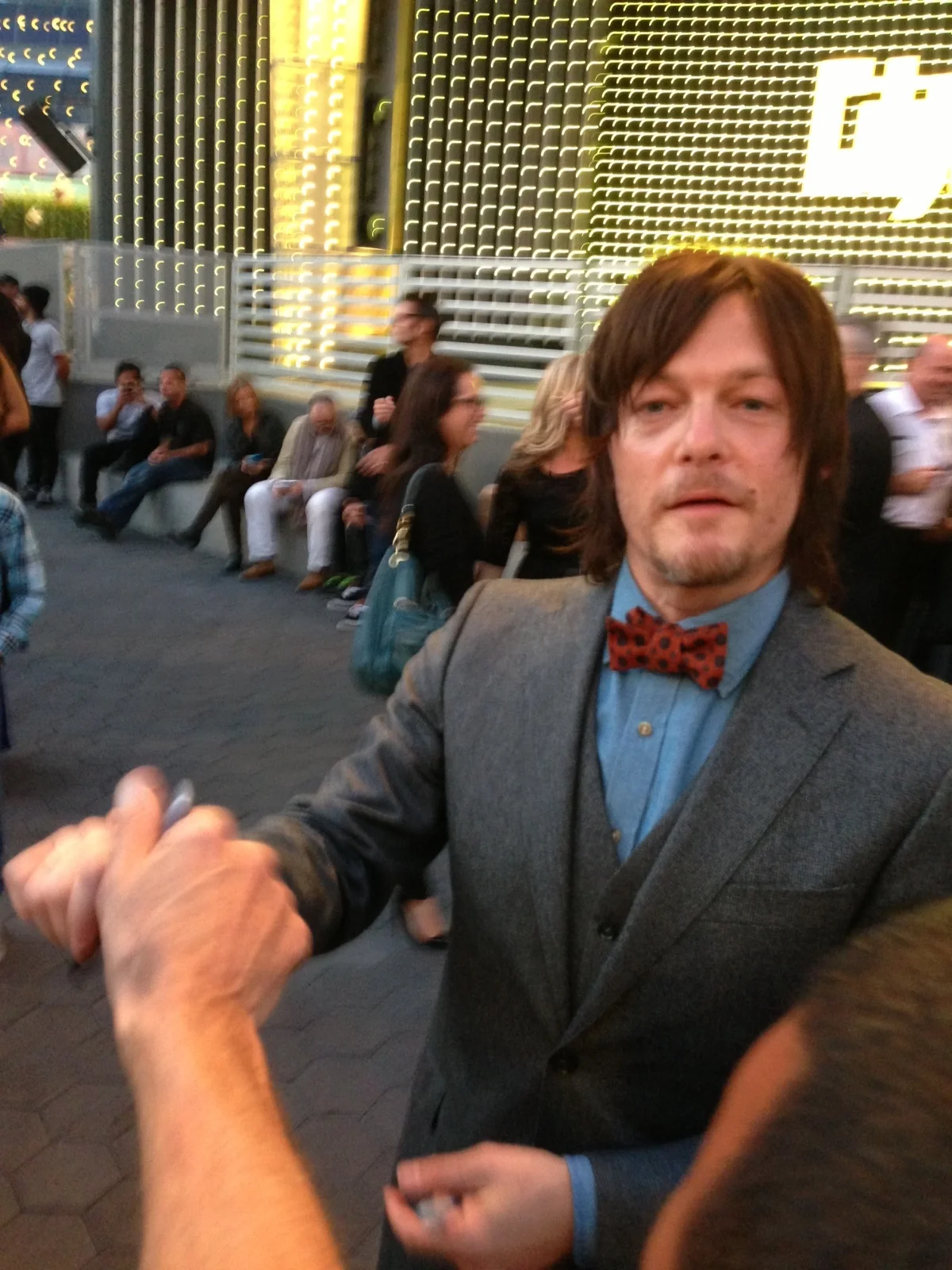 Norman Reedus The Walking Dead Daryl Dixon Signed 11x14 Photo COA Proof 4, изображение 2
