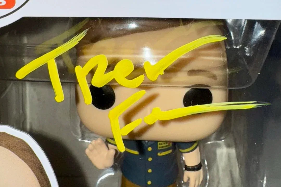 Trevor Fehrman Signed Funko Pop #1481 "Elias Grover" (Clerks III) - JSA COA #01, изображение 3