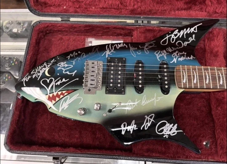 Jimmy Buffett — Jimmy Buffett Signed Autograph Full Size Mac Macanally And The Reefers Guitar