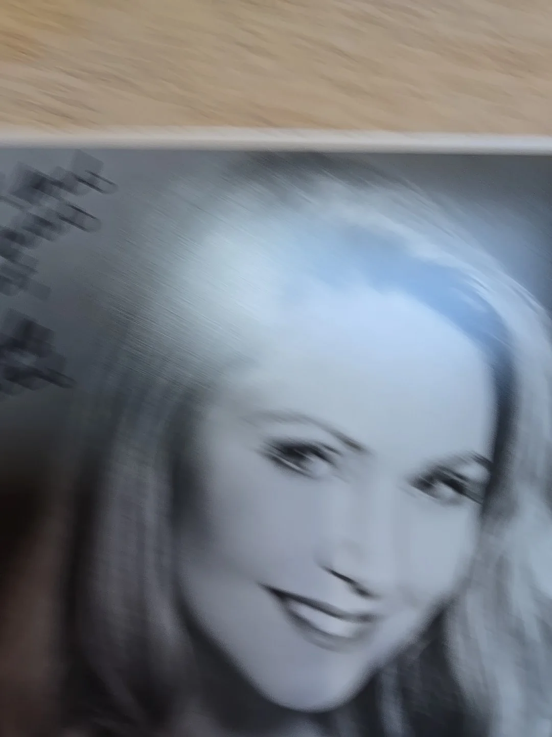Pamela Sutch — Pamela Sutch Signed Photo 8 X 10 And 5 X 7 Trakked B Movie QUEEN, изображение 4