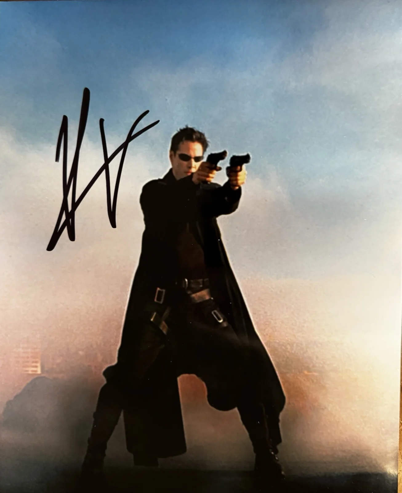 Keanu Reeves — Keanu Reeves Signed 8 X 10 Photo Matrix John Wick The Matrix W/COA Bill & Ted ￼