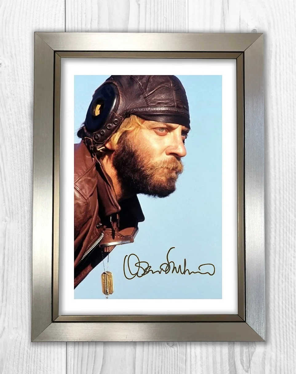 Donald Sutherland in Kelly's Heroes 2 A4 photograph film poster choice of frame, изображение 3