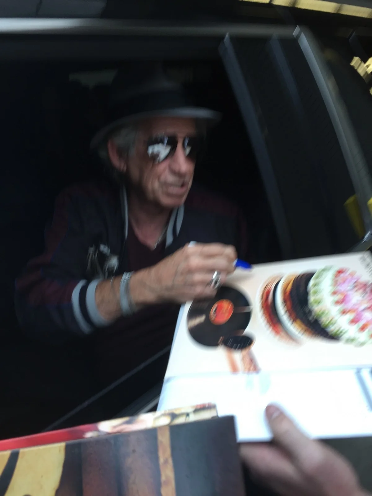 Keith Richards The Rolling Stones Signed Autographed 11x14 Photo w/COA, изображение 2
