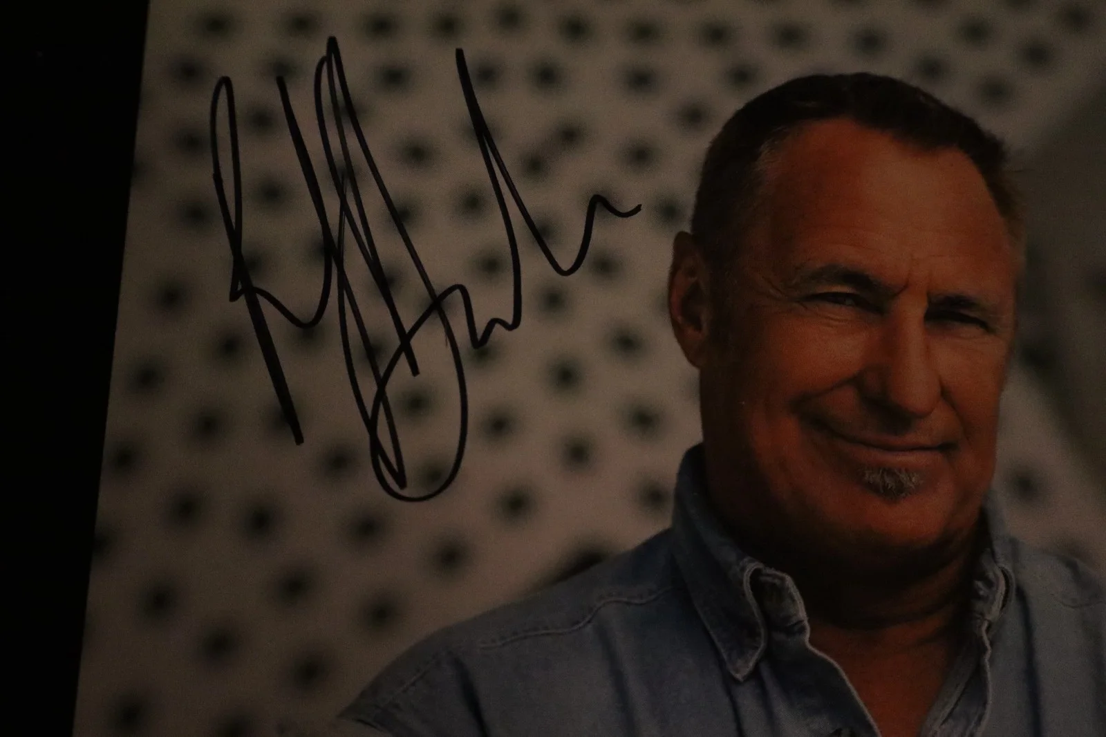 SIGNED PHOTO OF RICK DALE OF AMERICAN RESTORATION, изображение 2