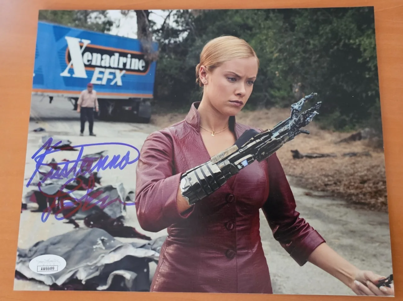 Kristana Loken — Kristana Loken Actress Model Signed 8x10 Photo JSA Cert autograph Terminator