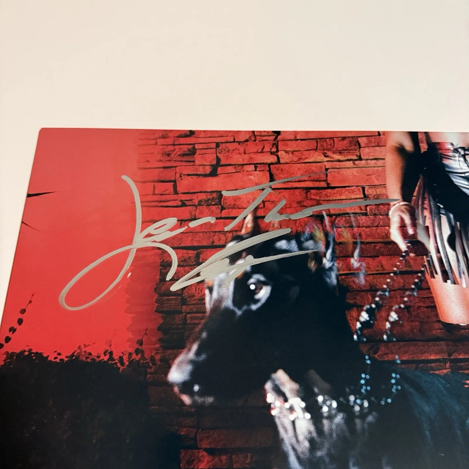 LEON THOMAS SIGNED MUTT VINYL RECORD WITH JSA COA, image 2