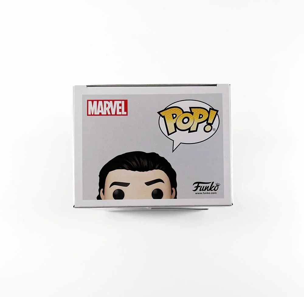 Tom Hiddleston — Tom Hiddleston Avengers Loki Autographed Signed Funko Pop Authentic BAS COA, image 5
