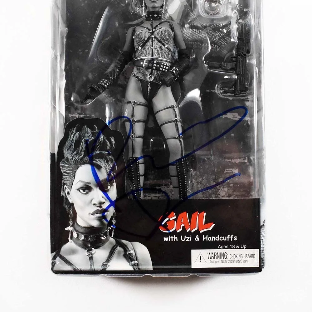 Rosario Dawson — Rosario Dawson Sin City Autographed Signed Action Figure Certified PSA/DNA COA, image 4
