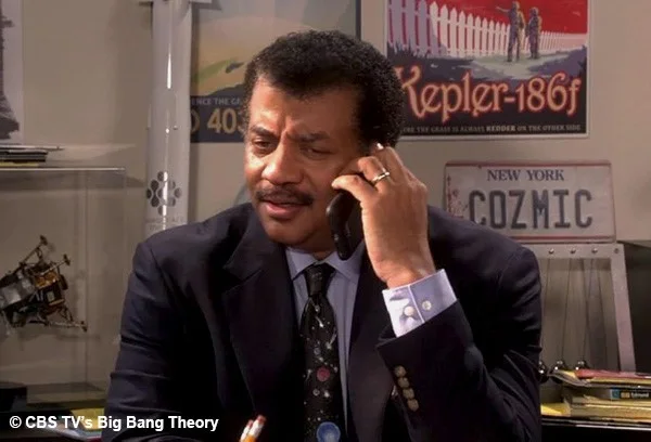 Neil DeGrasse Tyson — Neil DeGrasse Tyson Big Bang Theory Autographed Signed License Plate Beckett BAS, image 3