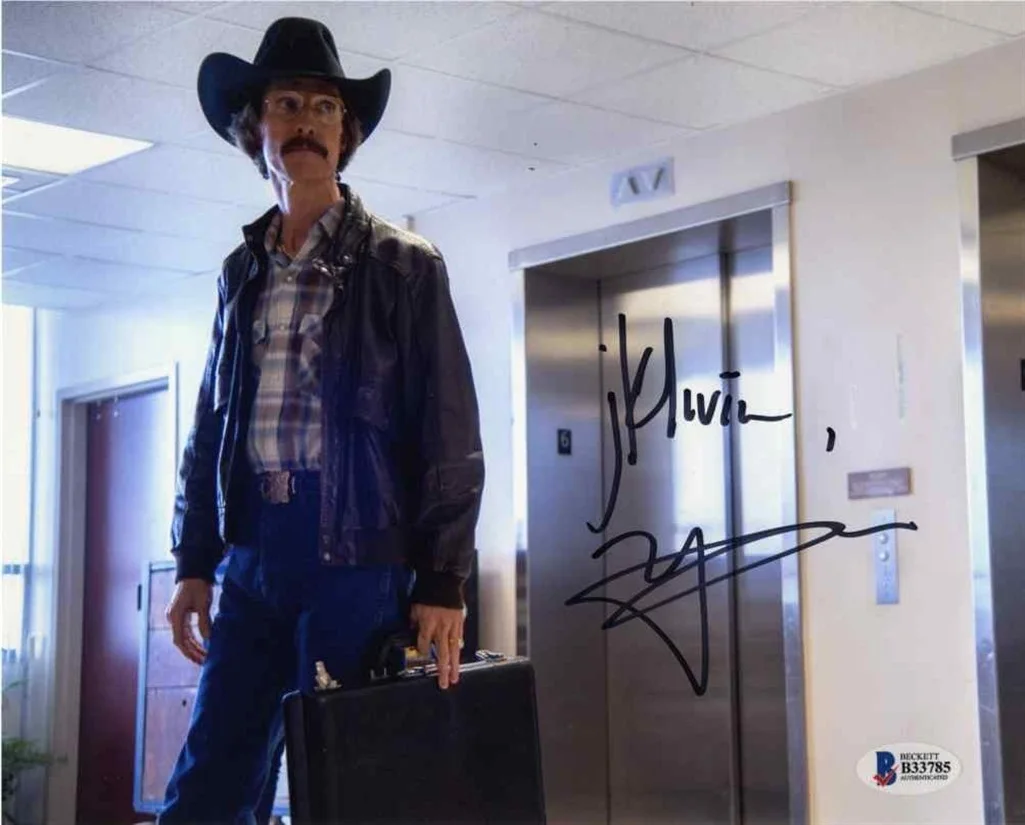 Matthew McConaughey — Matthew McConaughey Dallas Buyers Autographed Signed 8x10 Photo Beckett BAS COA
