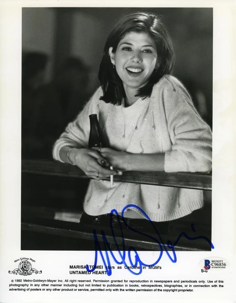 Marisa Tomei — Marisa Tomei Promo Autographed Signed 8x10 Photo Beckett Authentic BAS COA