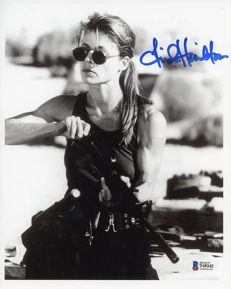 Linda Hamilton — Linda Hamilton Terminator Autographed Signed 8x10 Photo Authentic BAS COA