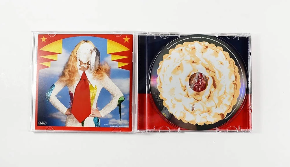Katy Perry Smile Autographed Signed CD Certified Authentic PSA/DNA COA, image 2