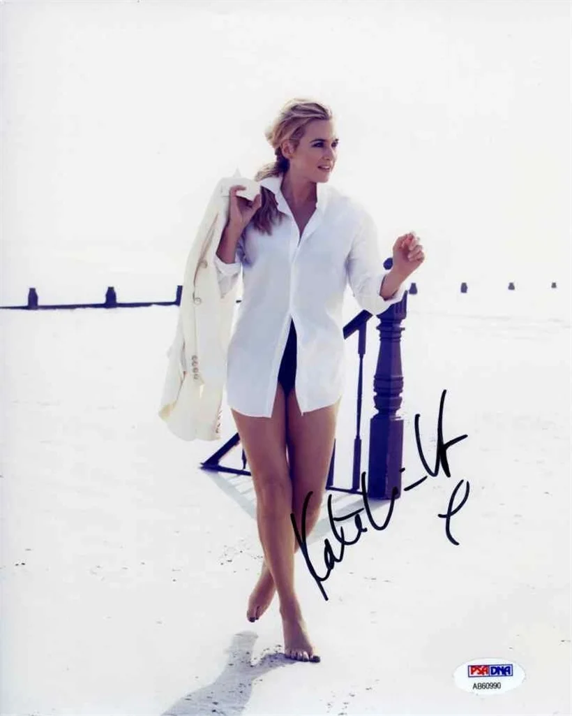 kate winslet — Kate Winslet at the beach Autographed Signed 8x10 Photo Certified PSA/DNA COA