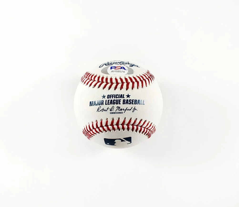 johnny depp — Johnny Depp Autographed Signed Baseball Certified Authentic PSA/DNA COA, image 2
