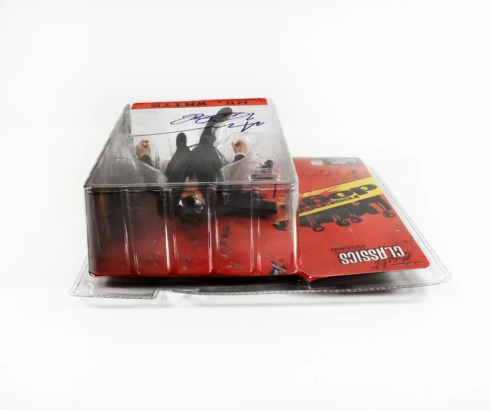 Harvey Keitel — Harvey Keitel Reservoir Dogs Autographed Signed Action Figure PSA/DNA COA, image 2