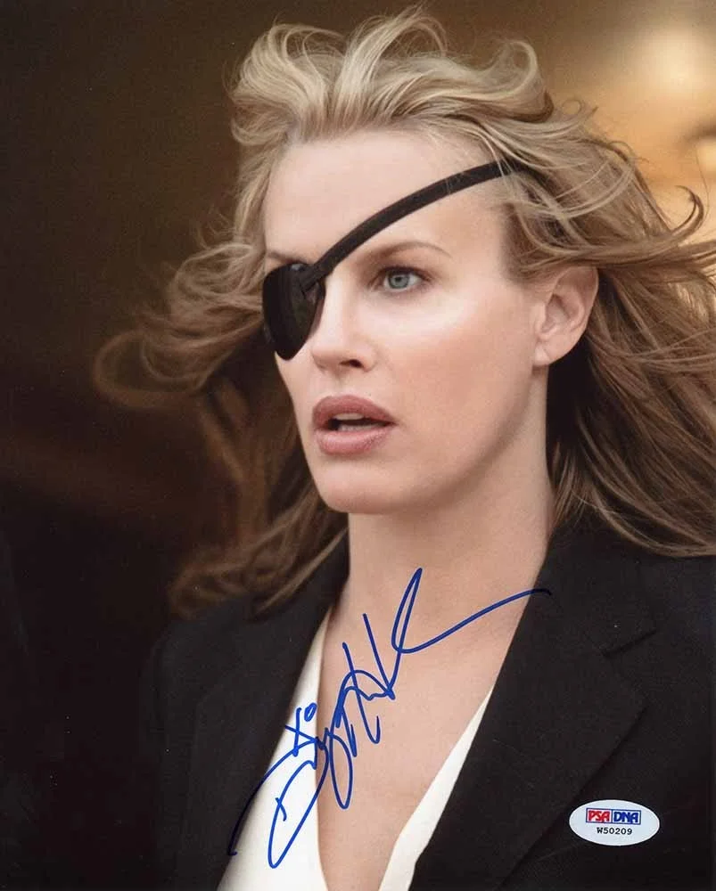 Daryl Hannah — Daryl Hannah Kill Bill Autographed Signed 8x10 Photo Authentic PSA/DNA COA