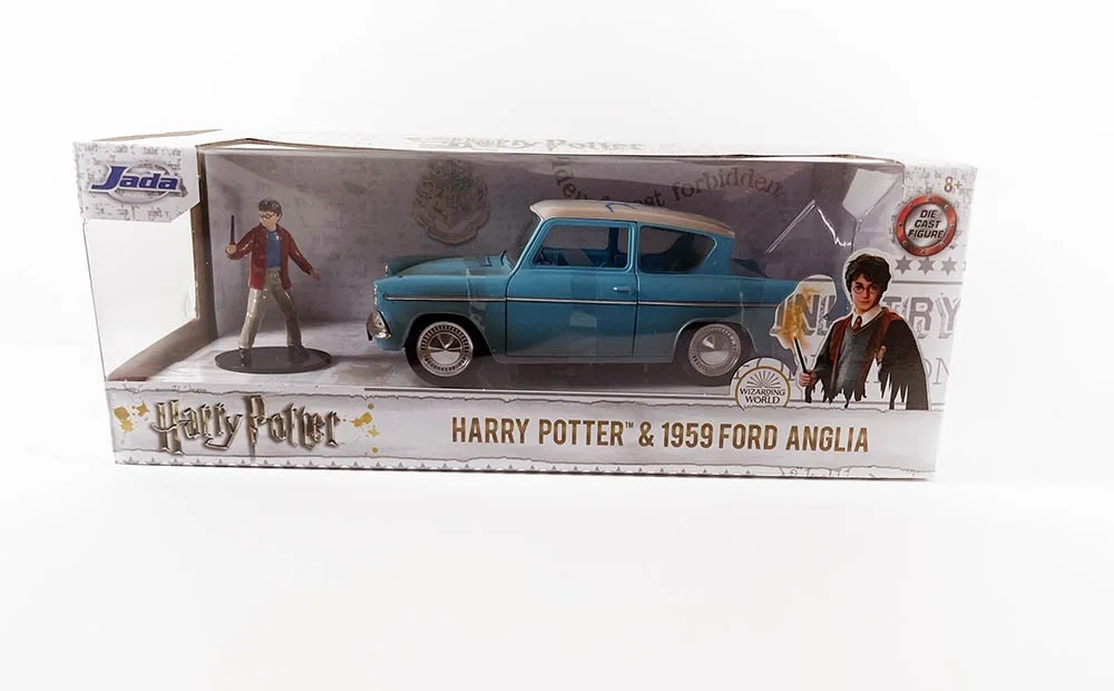 Daniel Radcliffe — Daniel Radcliffe Harry Potter Ford Anglia Car Autographed Signed Beckett BAS COA, image 5