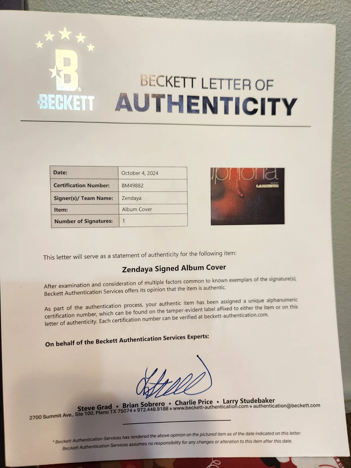 zendaya — Zendaya Signed Autographed Euphoria Vinyl LP Soundtrack Rue BAS COA HBO Show, image 3