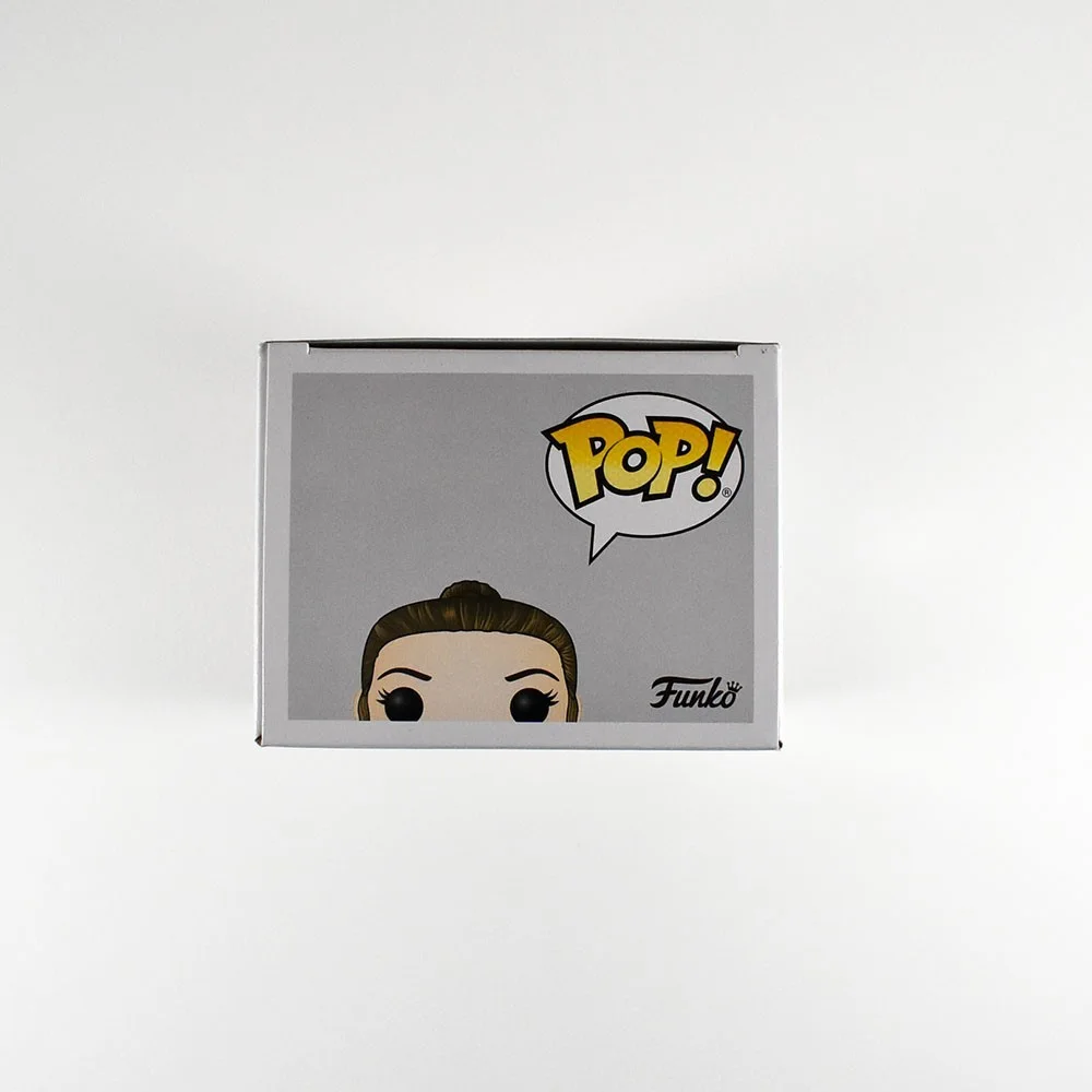 Daisy Ridley — Daisy Ridley Star Wars Rey 307 Autographed Signed Funko Pop Authentic BAS COA, image 2