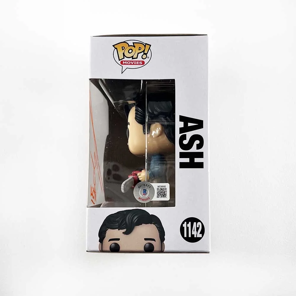 Bruce Campbell — Bruce Campbell Evil Dead Autographed Signed Funko Pop Authentic Beckett BAS COA, image 2