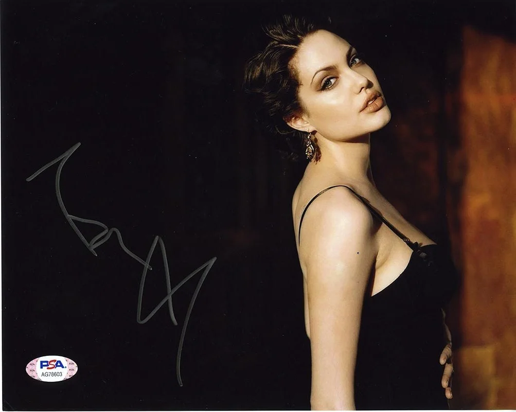 angelina jolie — Angelina Jolie Cute Autographed Signed 8x10 Photo Authentic PSA/DNA COA