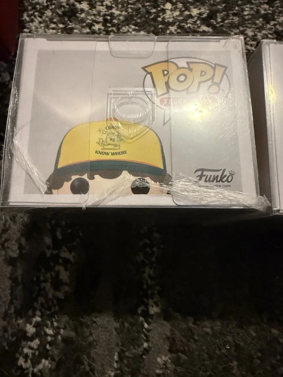 GATEN MATARAZZO GABRIELLA PIZOLLO SIGNED DUSTIN SUZIE FUNKO POP STRANGER THINGS, изображение 4