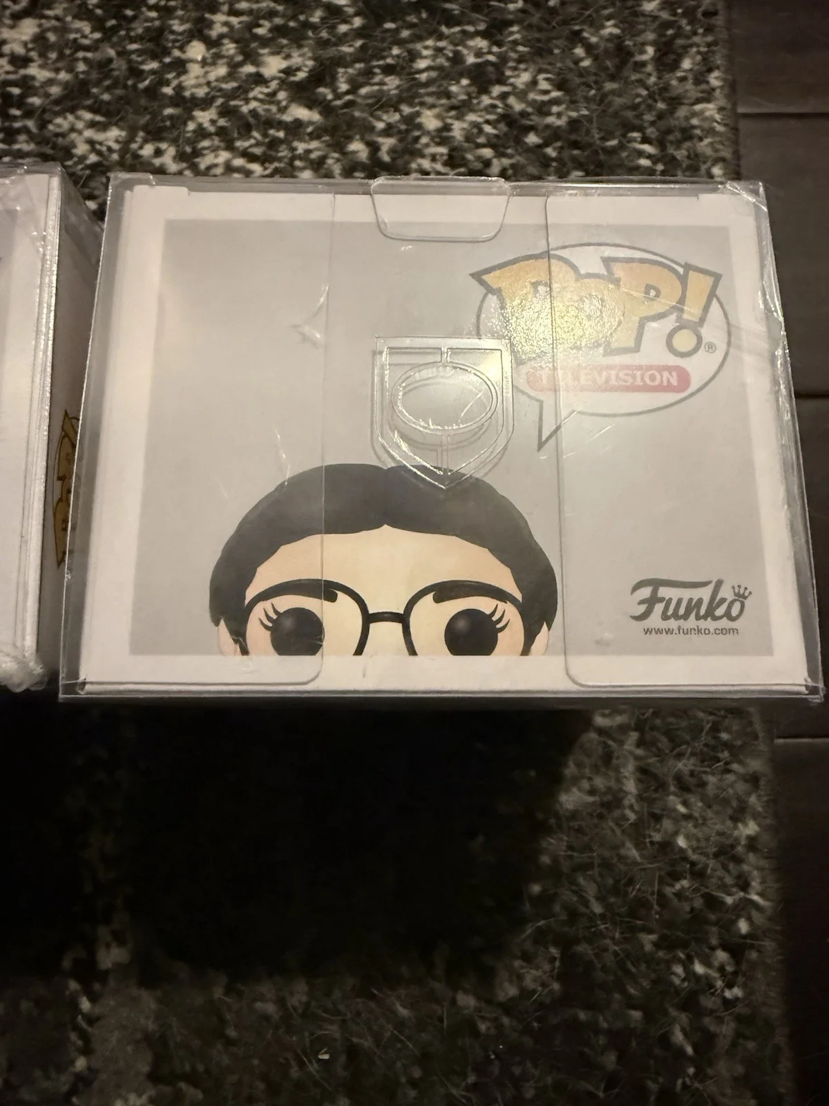 GATEN MATARAZZO GABRIELLA PIZOLLO SIGNED DUSTIN SUZIE FUNKO POP STRANGER THINGS, изображение 5