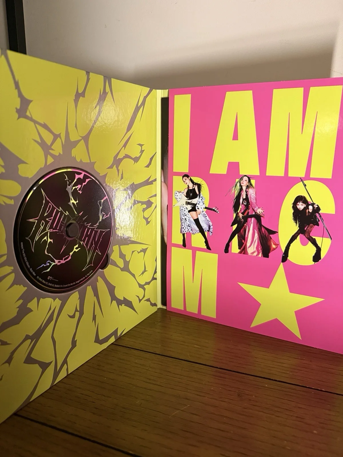 Aespa Rich Man Bag Album with photocard - New (karina winter), изображение 2