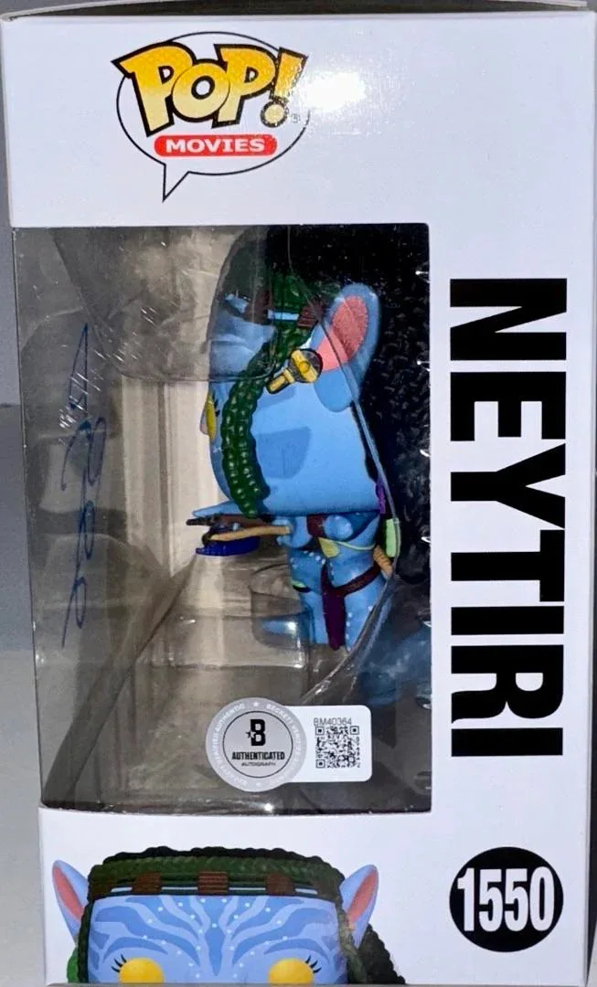 Zoe Soldana Signed Funko Pop #1550 "Neytiri" (Avatar) -Beckett COA, изображение 3