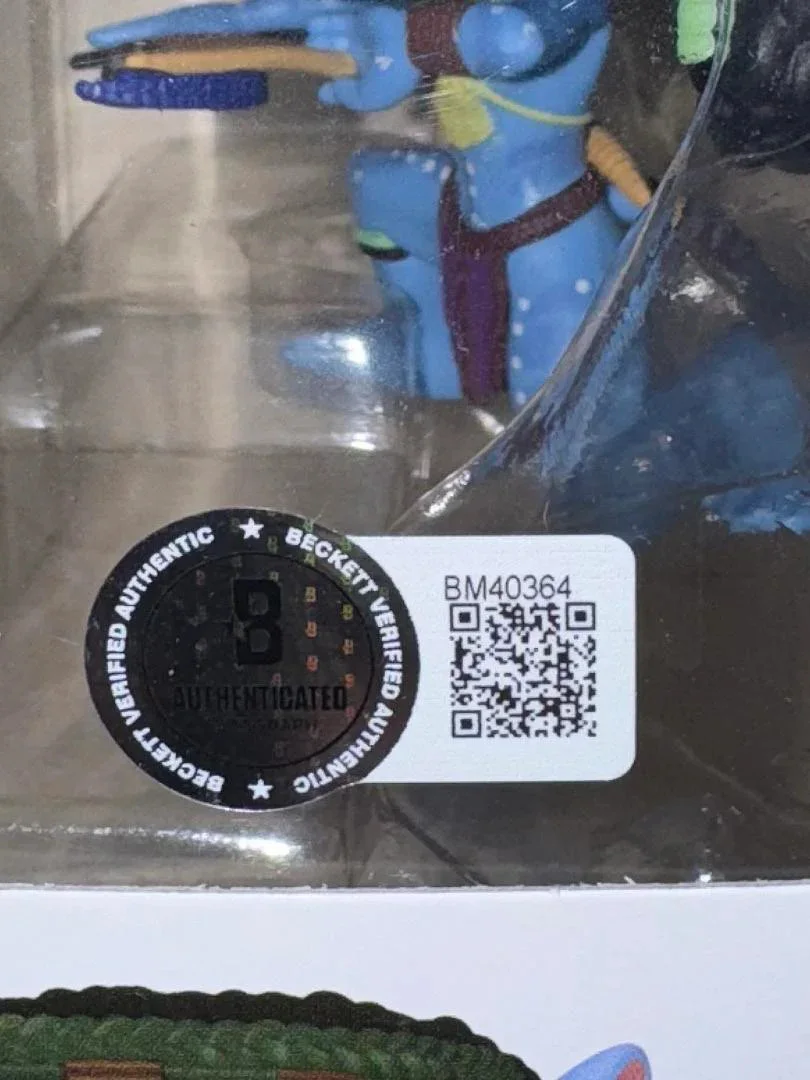 Zoe Soldana Signed Funko Pop #1550 "Neytiri" (Avatar) -Beckett COA, изображение 4