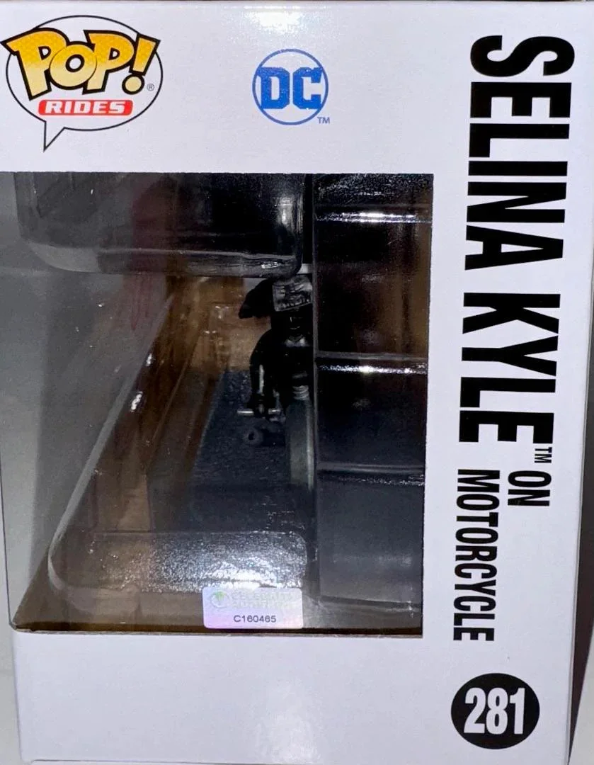 Zoe Kravitz Signed Funko #281 "Selina Kyle" (The Batman)-Celebrity Authentics, изображение 4