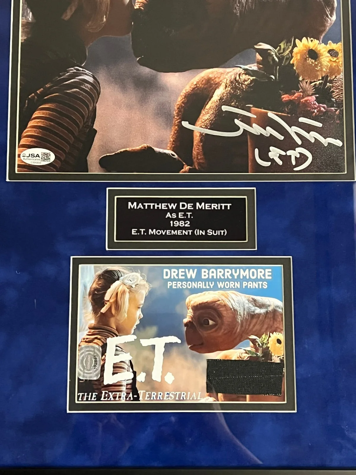 Matthew DeMeritt — Matthew DeMeritt autographed suede framed 8x10 photo & relic E.T JSA COA, изображение 2