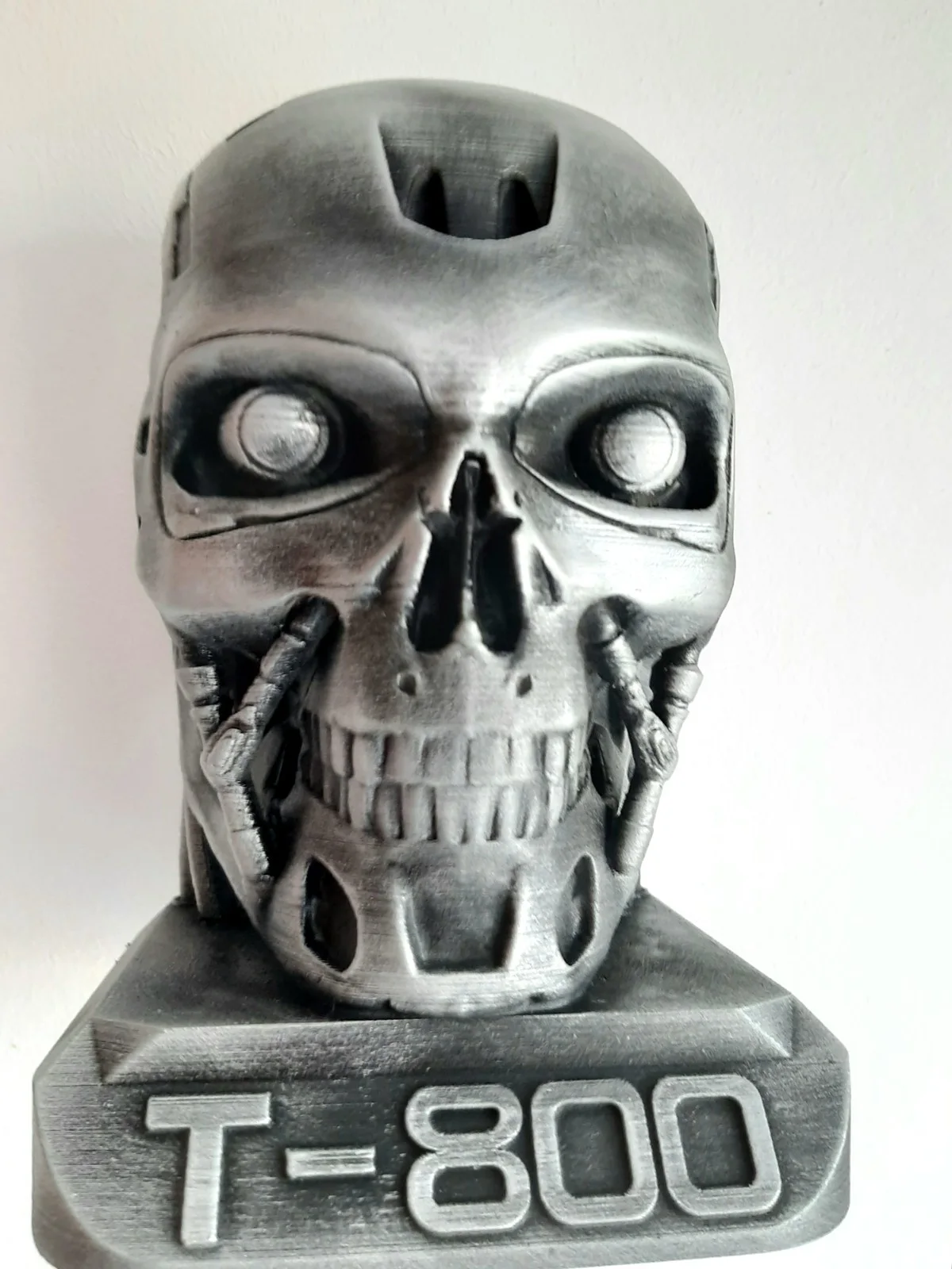 Terminator Head Skull statue sturdy Pla Painted weathered T800 20cm tall Decor, image 2