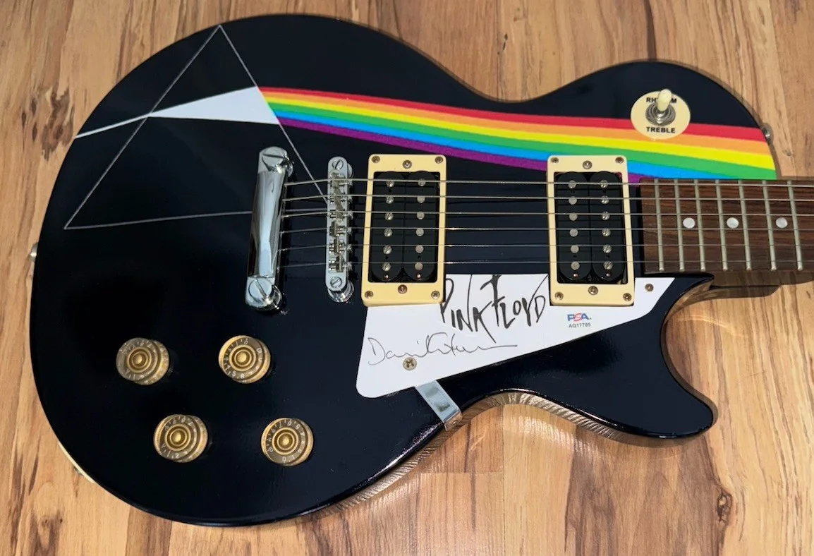 David Gilmour Signed Pink Floyd "Dark Side Of The Moon" Epiphone Guitar PSA/DNA, изображение 3