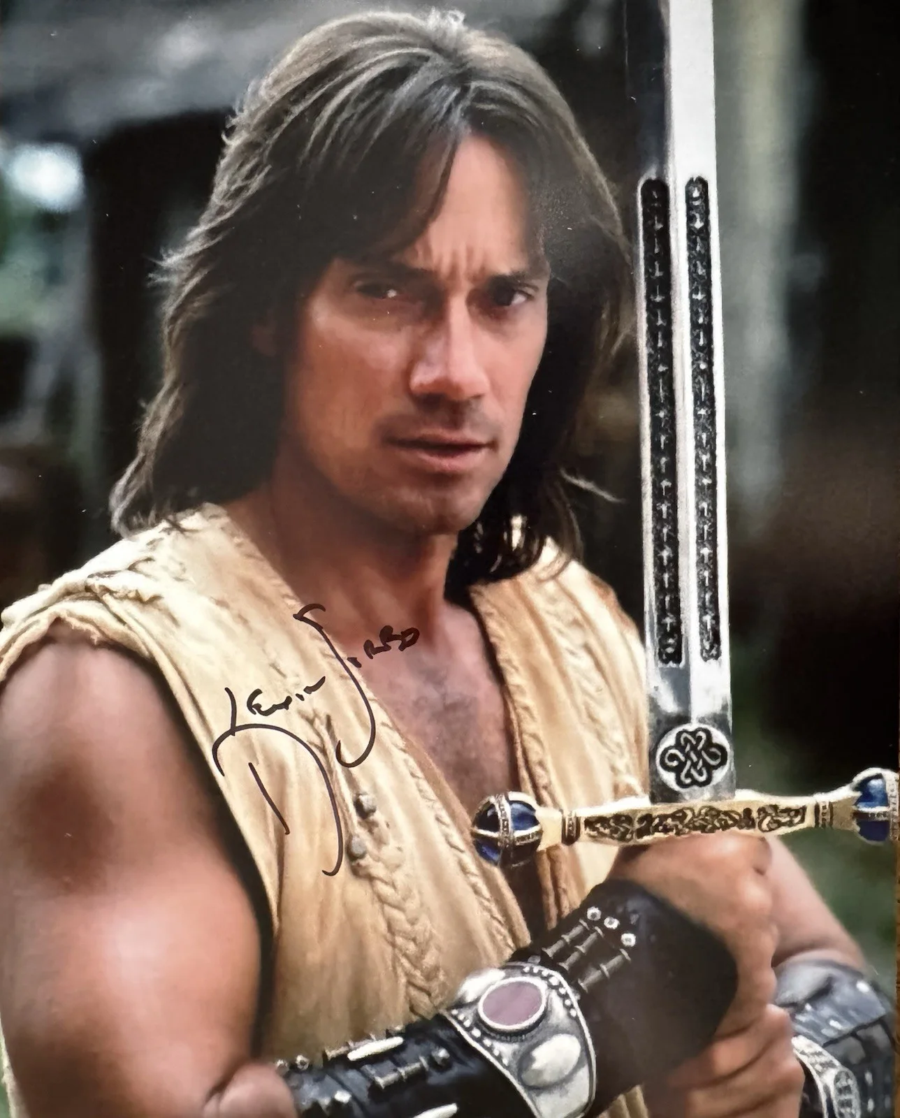 Kevin Sorbo — KEVIN SORBO SIGNED AUTOGRAPH 8X10 PHOTO HERCULES ANDROMEDA COA