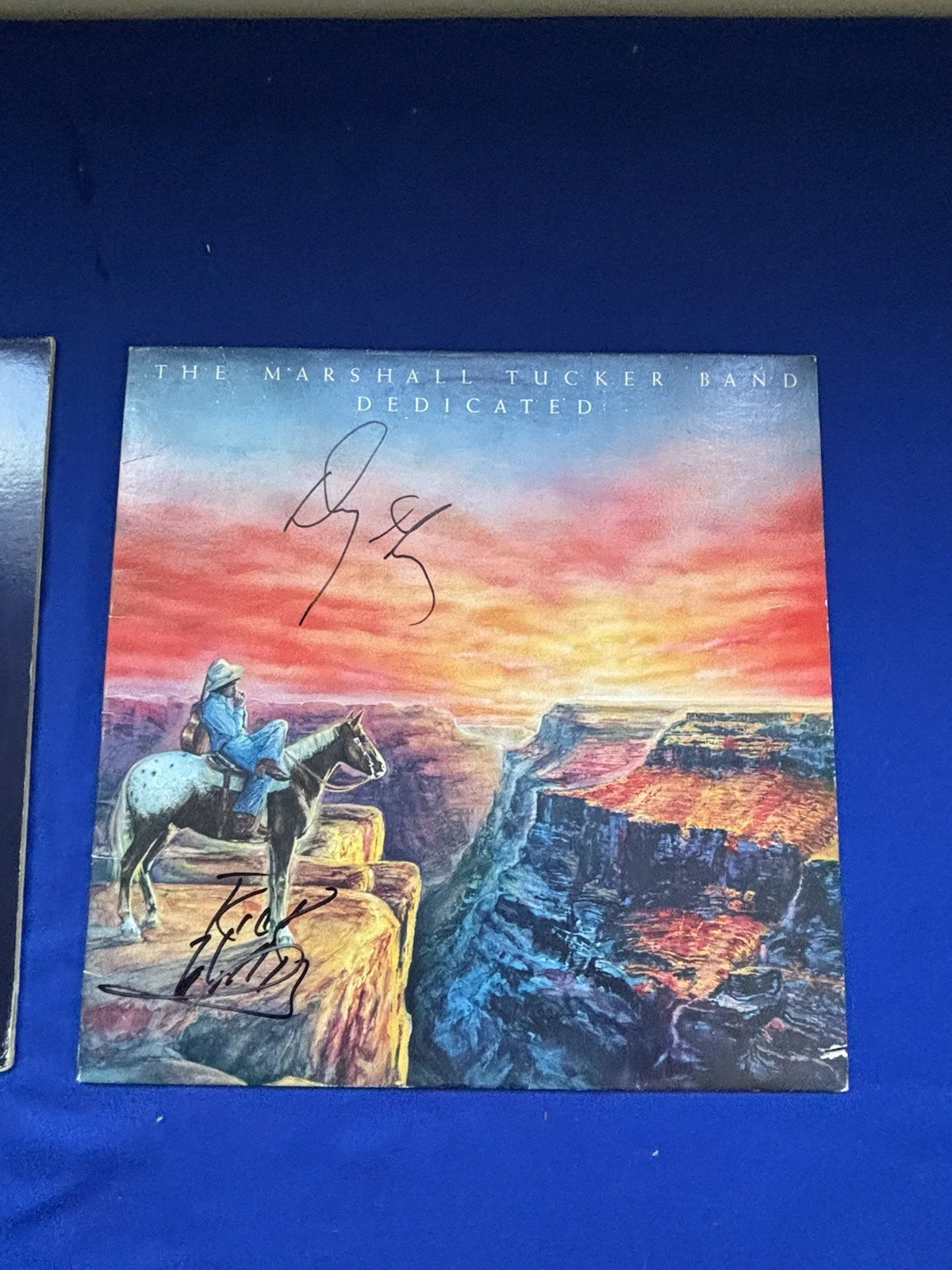 The Marshall Tucker Band Vinyl Lot Of 2 Signed by Doug Grey - Tenth & Dedicated, изображение 5