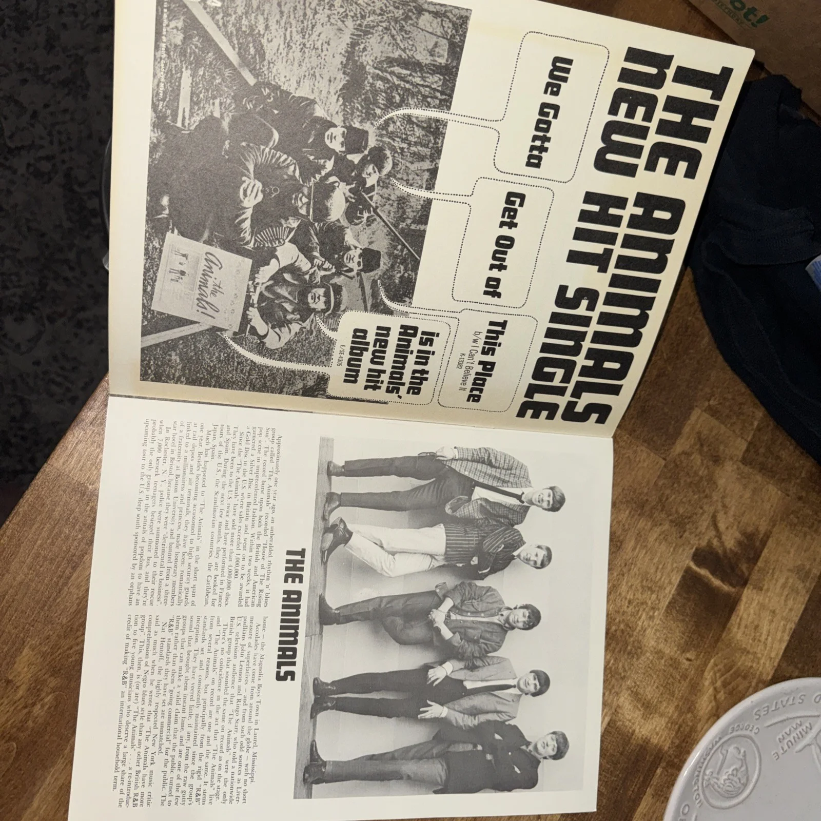 Vintage The Animals Signed Autograph Card w/ Original Brochure, изображение 3