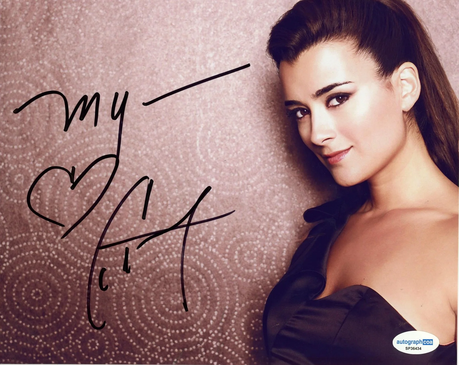 Cote de Pablo — Cote de Pablo "NCIS" Autograph SIGNED Autographed 'Ziva David' 8x10 Photo B ACOA, изображение 2