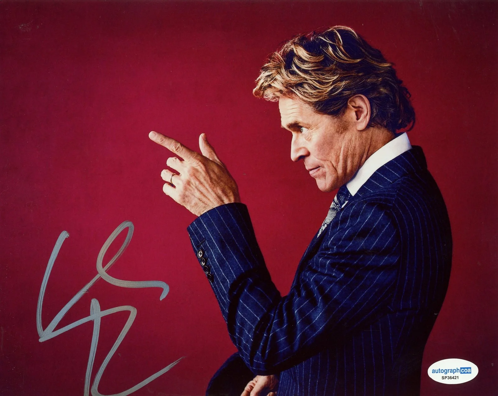 Willem Dafoe — Willem Dafoe "The Lighthouse" AUTOGRAPH Signed Autographed 8x10 Photo ACOA, image 2