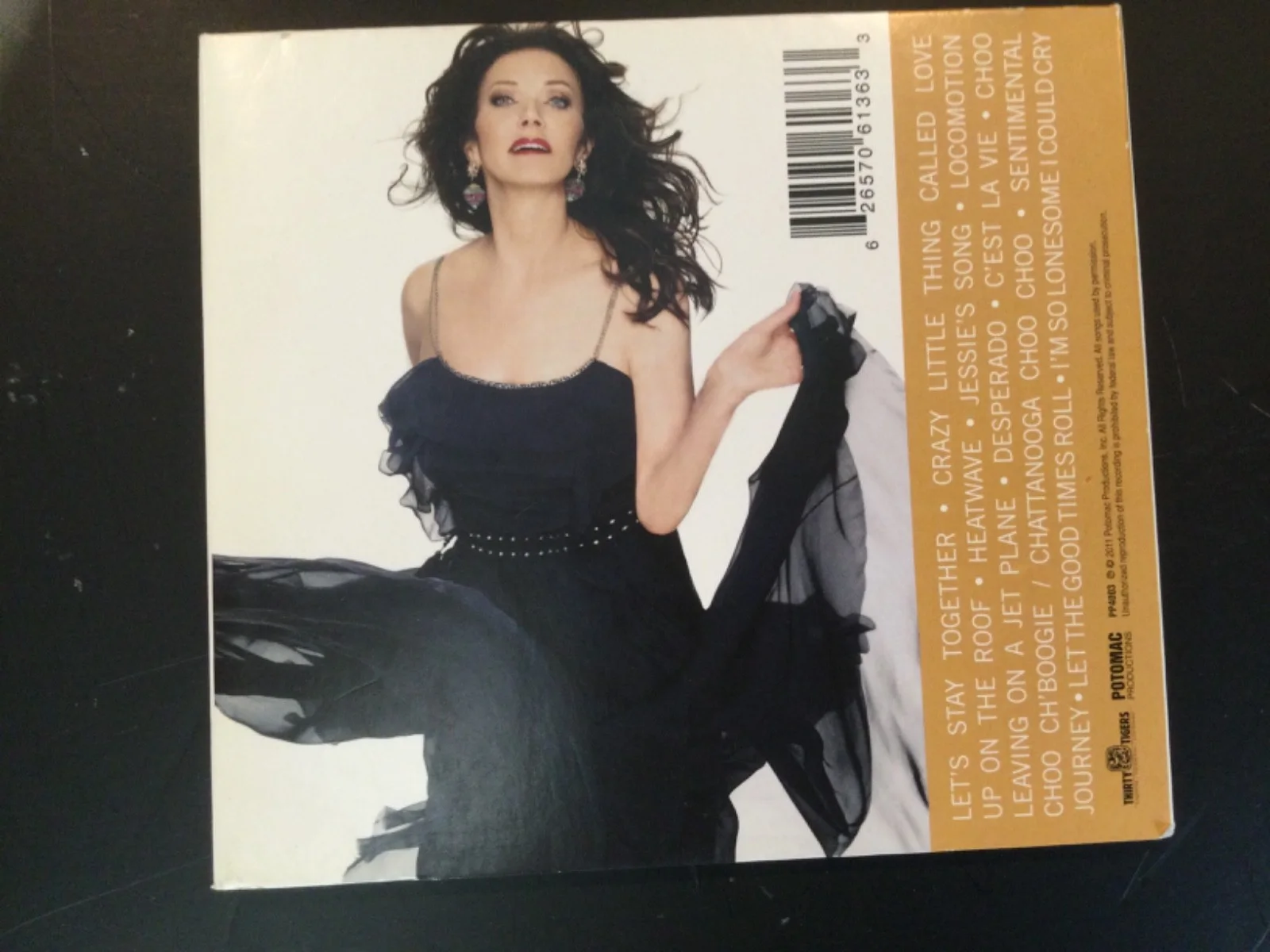 Lynda Carter SIGNED Crazy Little Things CD Wonder Woman, изображение 3