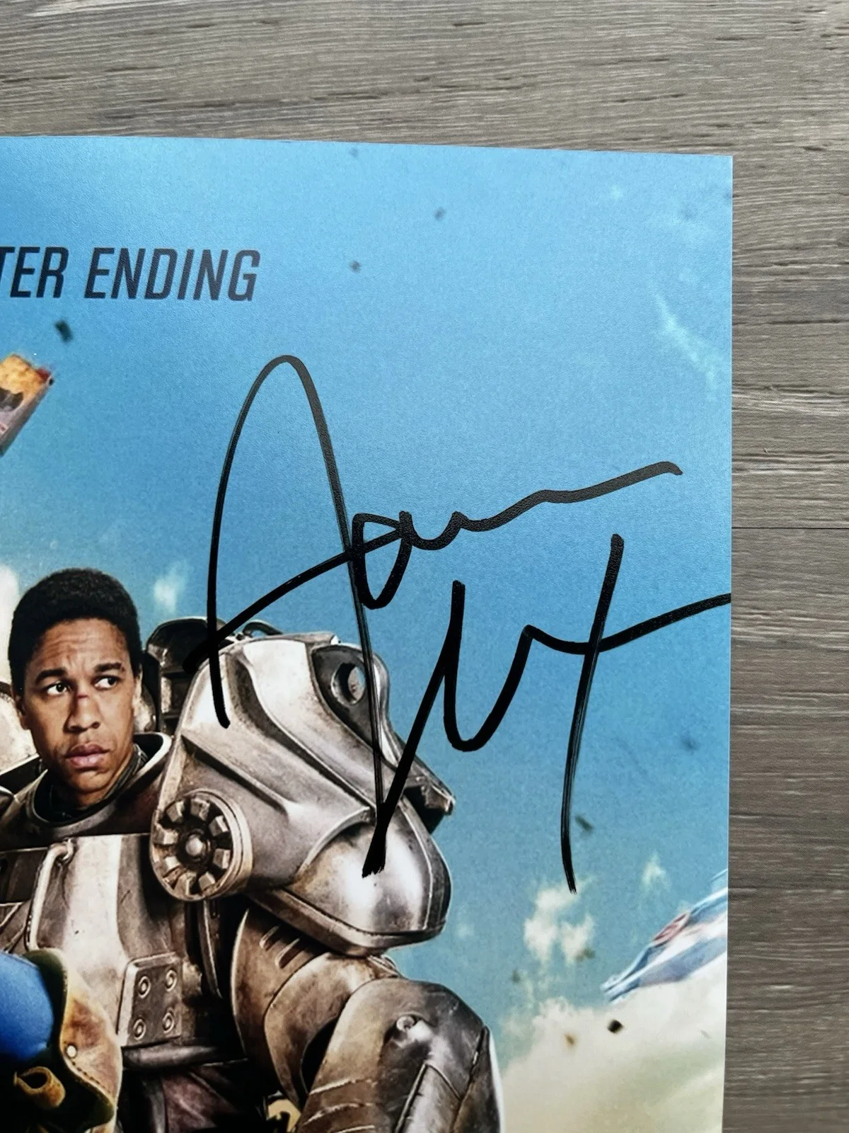 Aaron Moten — Aaron Moten Signed Fallout 11x17 Photo Beckett COA Maximus, изображение 5