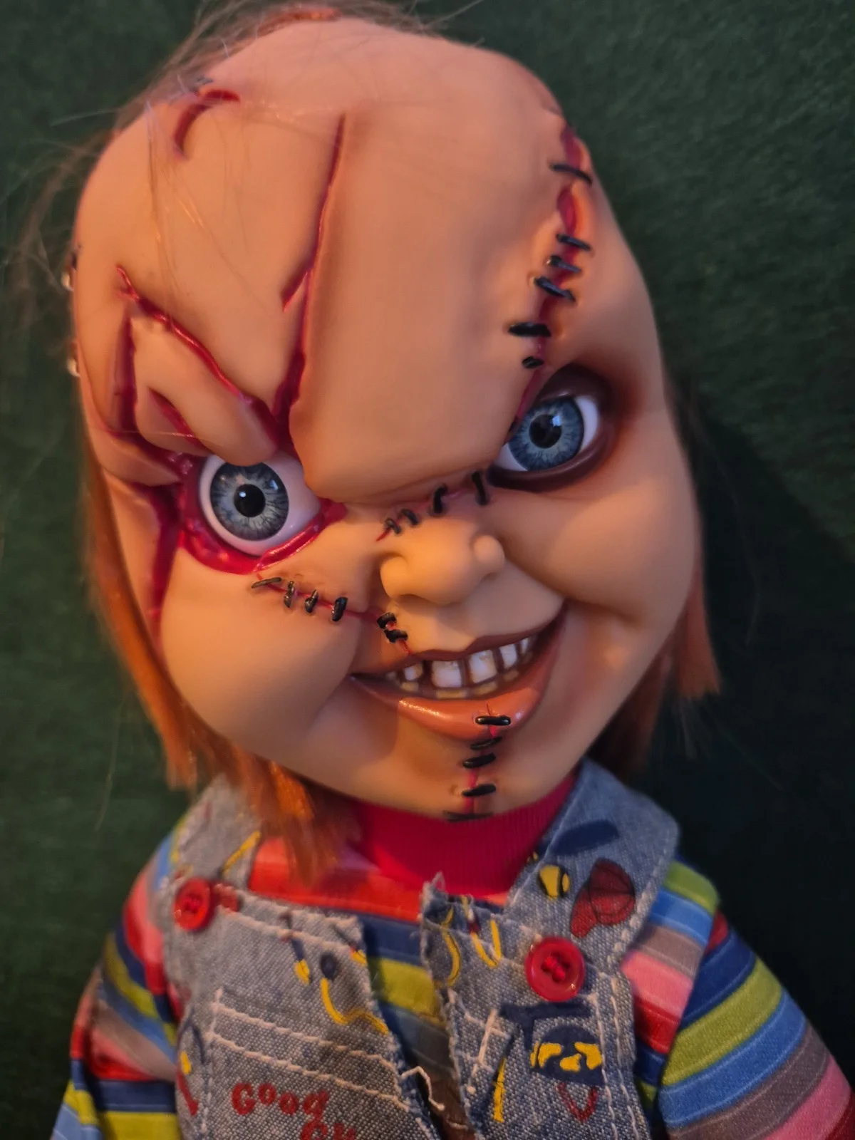Mezco Chucky 14” Talking Stitched Face Doll Child’s Play w Knife, image 2