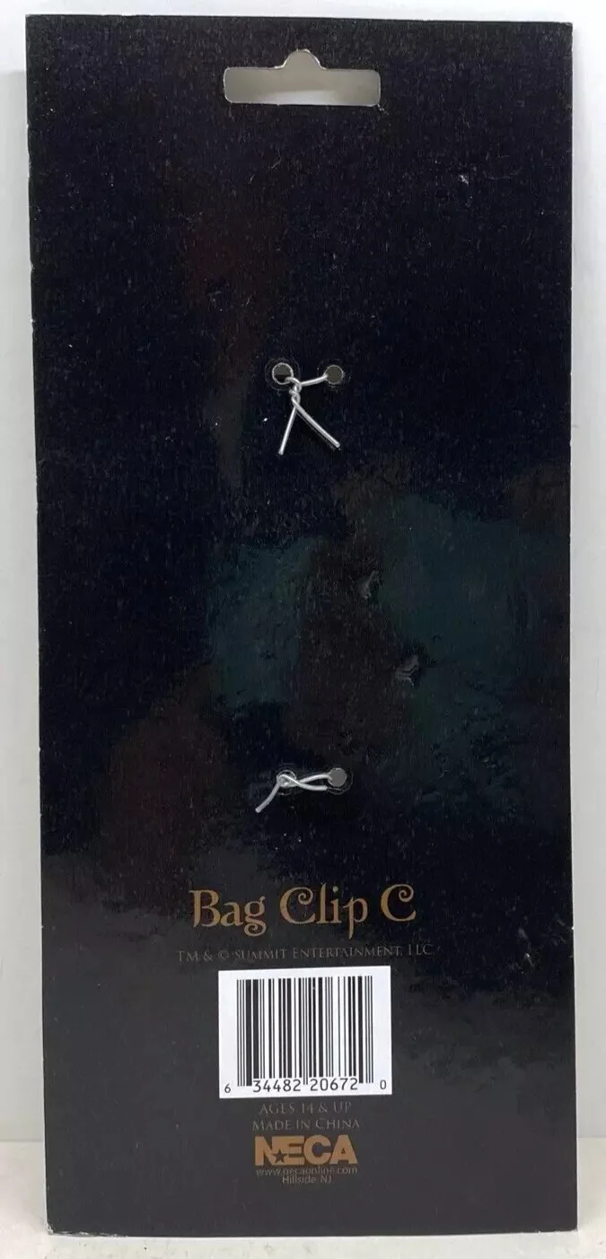 TWILIGHT SAGA NEW MOON BAG CLIP "C" WITH MYSTICAL CHARMS - MINT CARDED (002), image 4