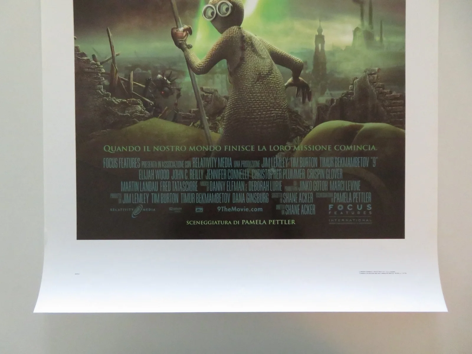 9 ITALIAN LOCANDINA POSTER CHRISTOPHER PLUMMER MARTIN LANDAU TIM BURTON 2009, изображение 4