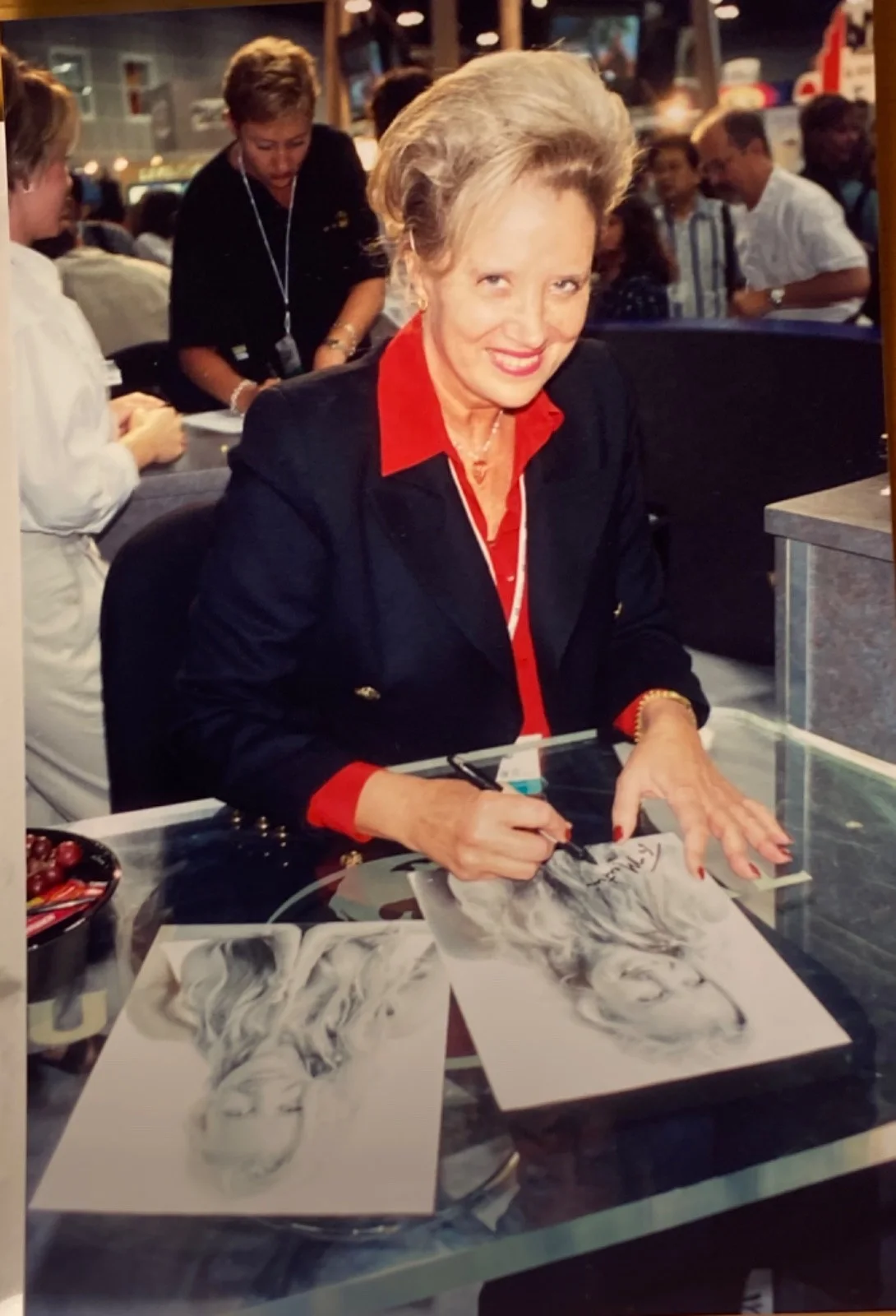 Hand SIGNED Sally Kirkland 9x12 B&W w/COA + Proof Photo - Oversized Book Page, image 3