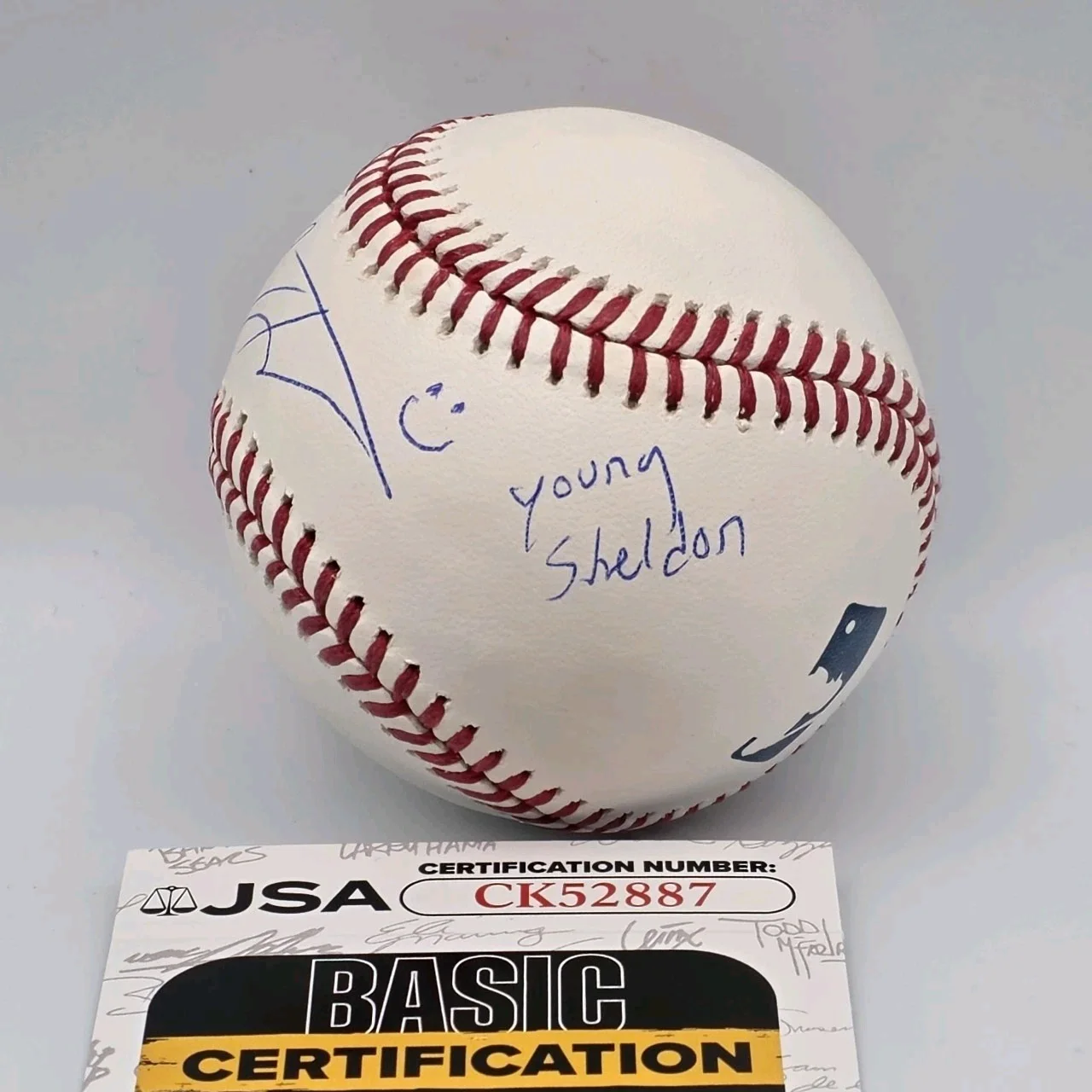 Iain Armitage — Iain Armitage Signed ROMLB Baseball Young Sheldon Inscription Autograph JSA, image 2