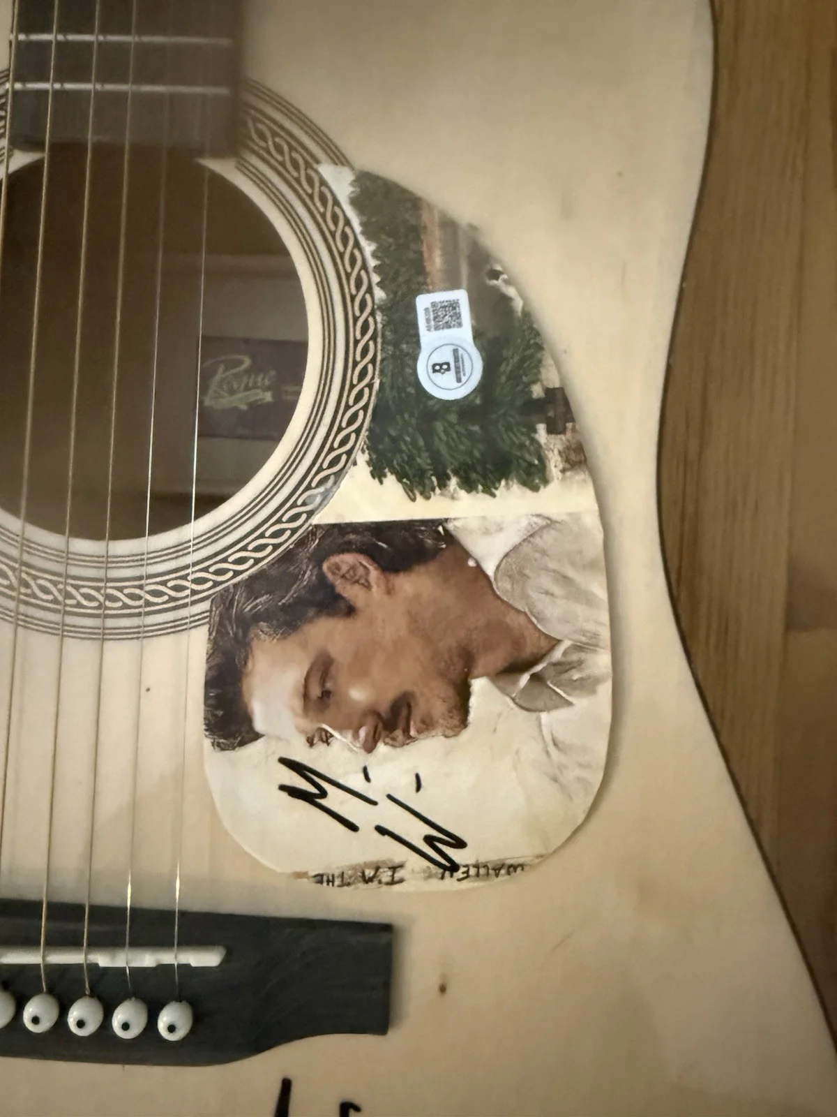 POST MALONE MORGAN WALLEN DUAL SIGNED AUTOGRAPH GUITAR I HAD SOME HELP BAS COA, image 5