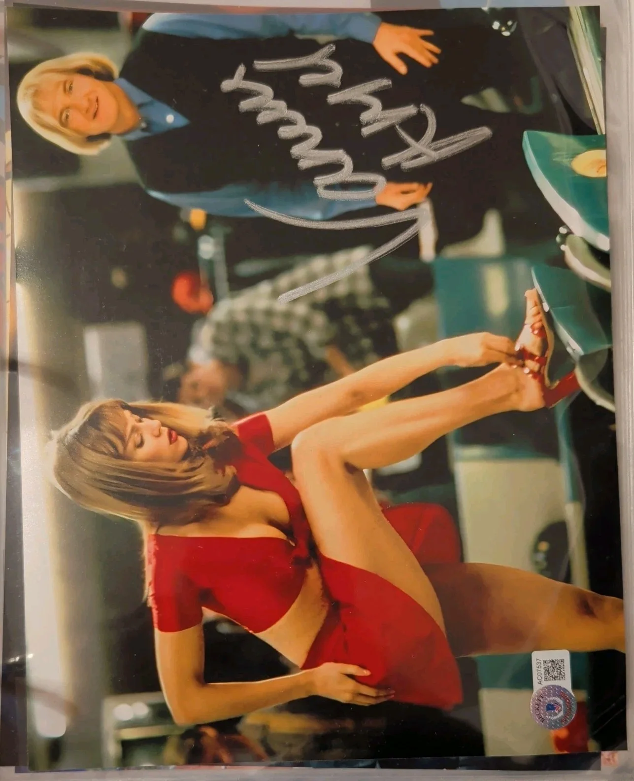 Vanessa Angel — Kingpin Claudia VANESSA ANGEL Hand Signed 8x10 Photo Beckett COA Autograph