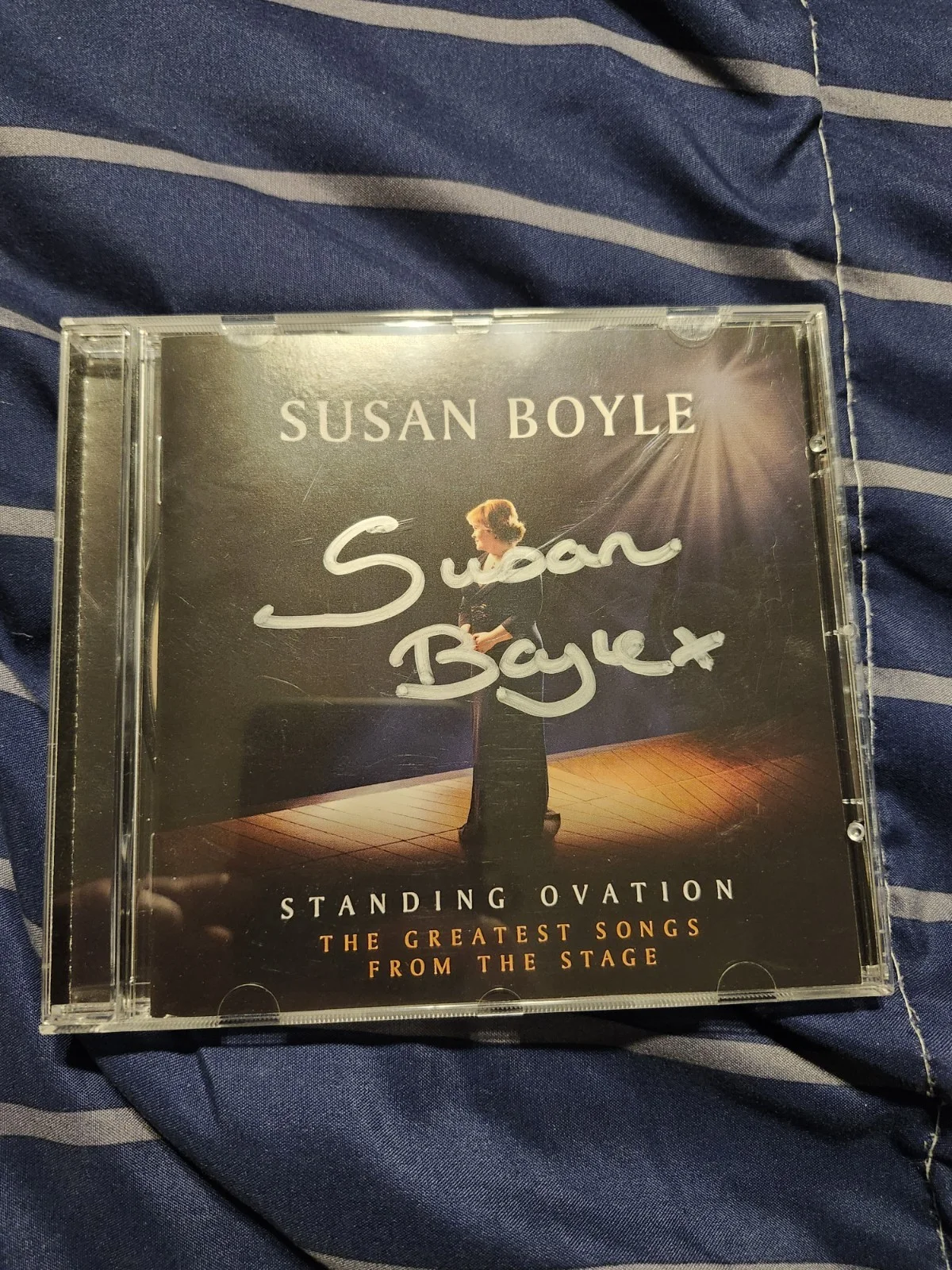 Susan Boyle Signed Autograph CD Booklet Psa Jsa Guranteed, image 2